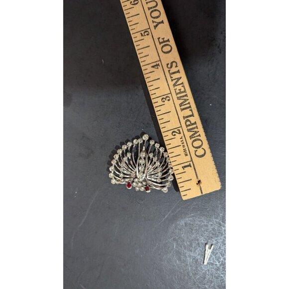 Vintage Rhinestone & faux Ruby Butterfly brooch pin silver tone - Picture 6 of 6